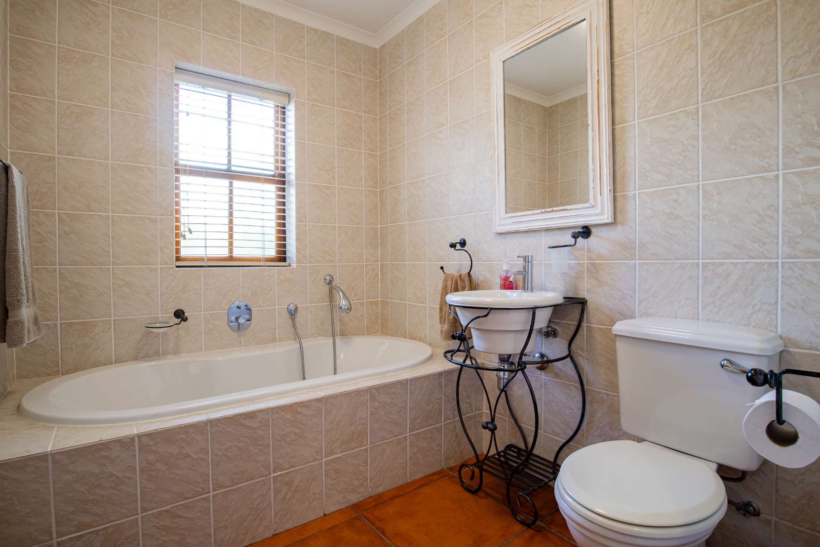 To Let 4 Bedroom Property for Rent in Scott Estate Western Cape